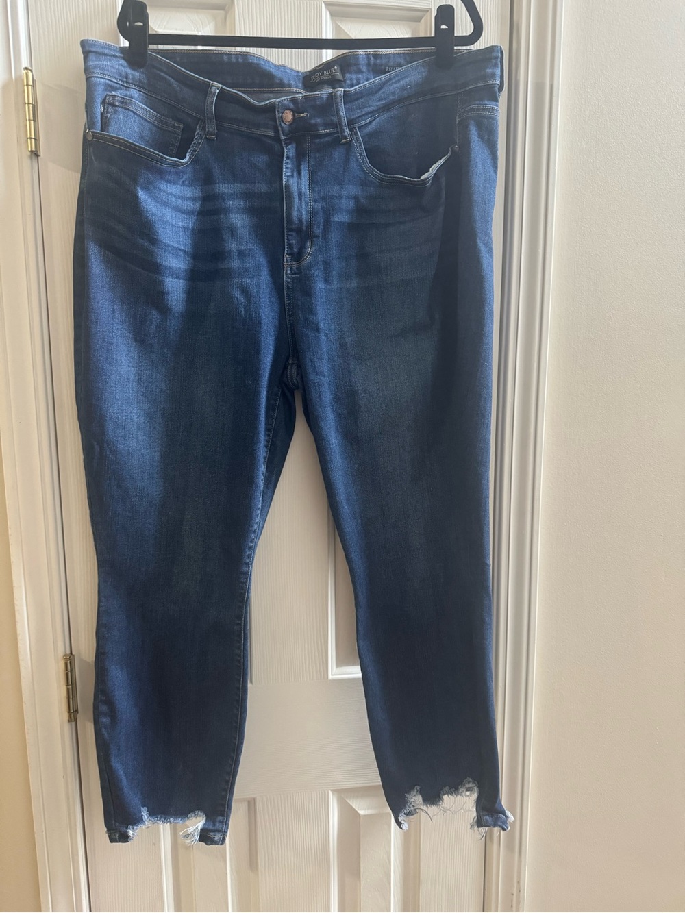 Judy Blue Relaxed Fit Dark Blue Women's Frayed Hem Jeans size 22W